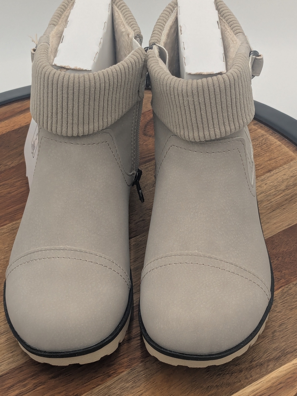 JBU Karissa Encore Water Resistant Ankle Boots Stone White Size 6 NWT